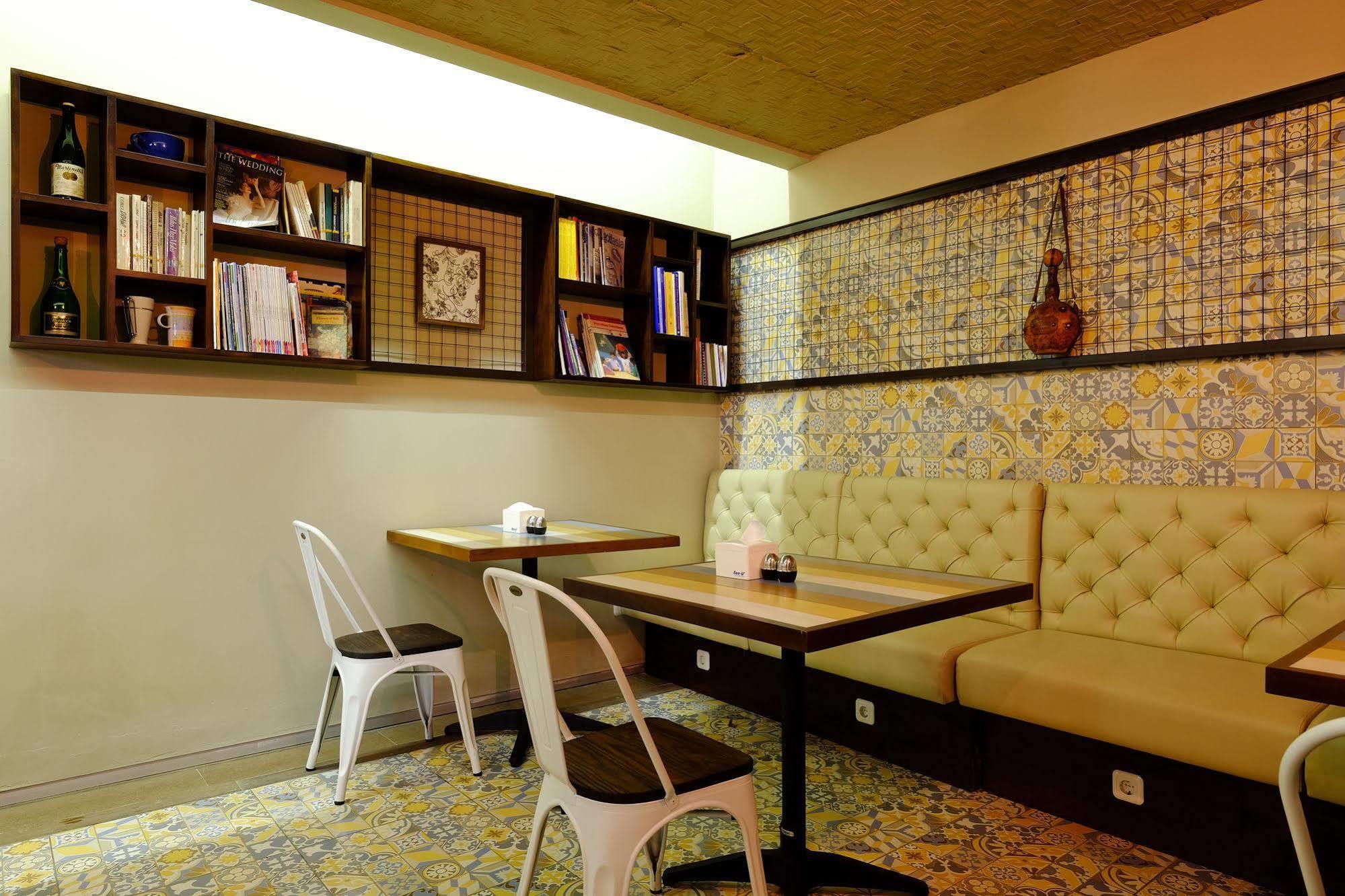 Tibera Hotel Ciumbuleuit Μπαντούνγκ Εξωτερικό φωτογραφία